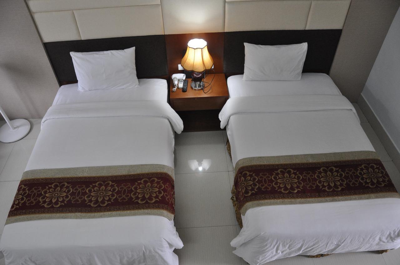 Cong Doan Mong Cai Hotel Quang Ninh  Exterior photo